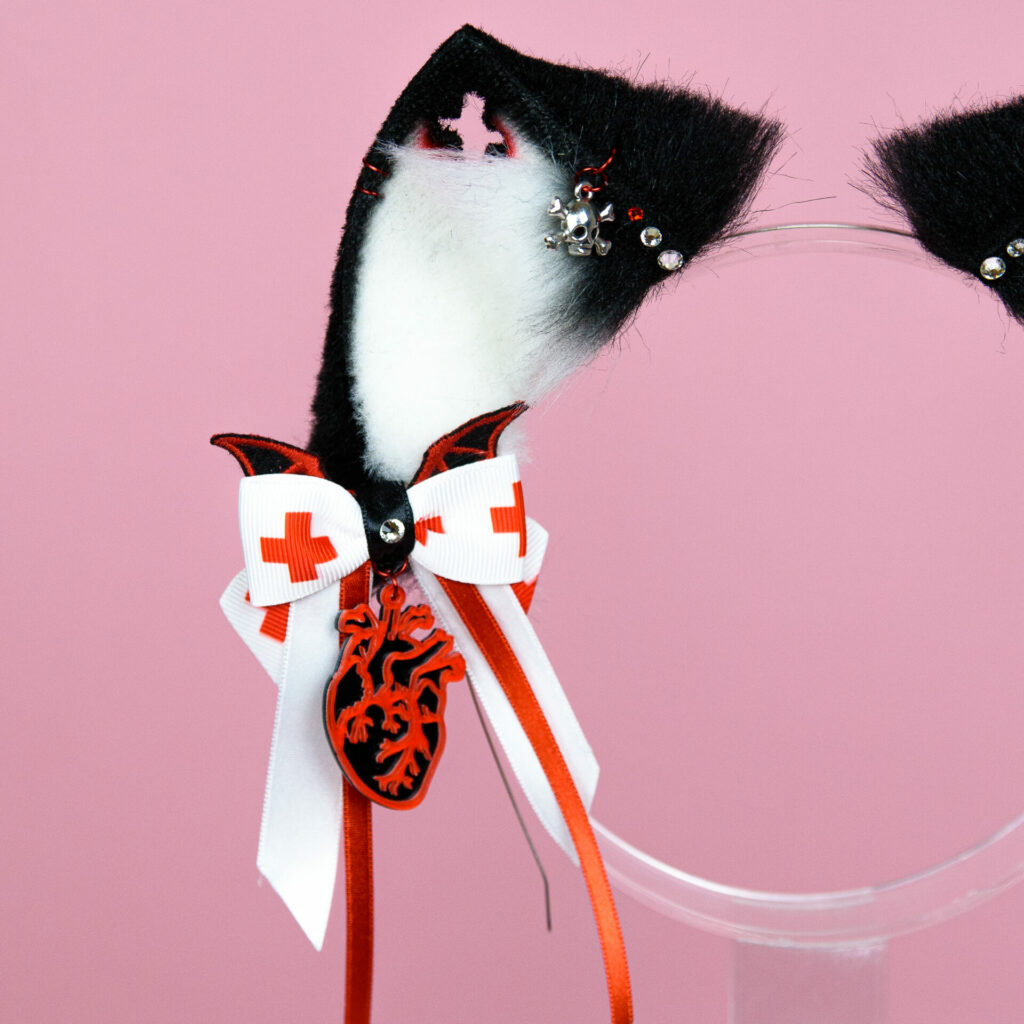 Nurse cat moruhiko